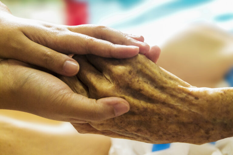Assistenza domiciliare per anziani e bisognosi